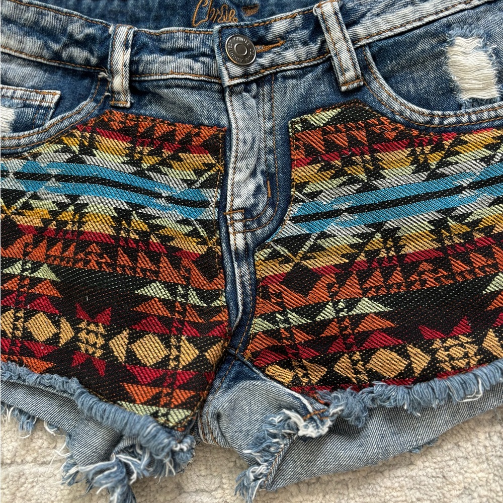 Chiqle Denim Aztec Southwestern Shorts Size S - Picture 2 of 11